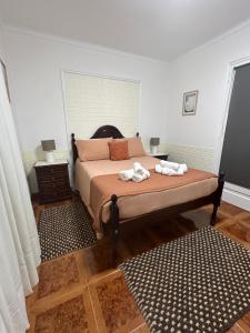 Uma cama ou camas num quarto em Island Haven - Cantinho da Ilha