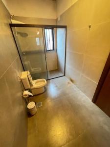 Kupatilo u objektu Amplia, moderna y tranquila casa