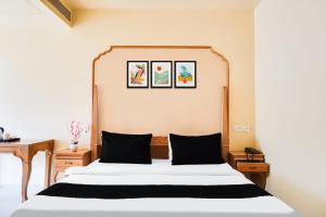 Gallery image of Townhouse Oak Baner Road Pune Formerly Hotel Rajwada in Dāpuri