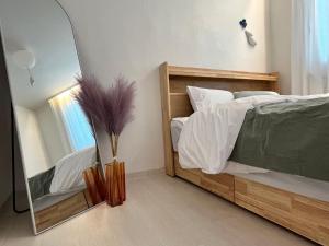 Postel nebo postele na pokoji v ubytování Ttukseom station Cozy Apartment 3R4QB8PPL SMenter Han river