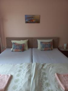 Postel nebo postele na pokoji v ubytování Hostel Bata