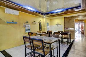 Fotografie z fotogalerie ubytování OYO 2972 Wisma Sartika v destinaci Lhokseumawe