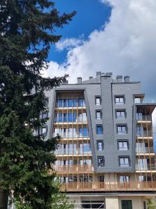 Budova, kde se aparthotel nachází