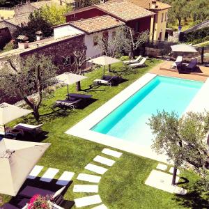 Bazén v ubytování Il cantuccio sul Garda - Relais di charme nebo v jeho okolí
