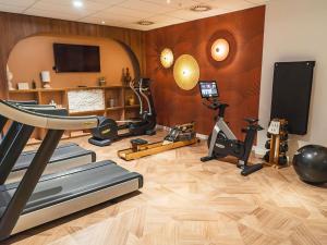 Centrum fitness w obiekcie Ibis Styles Sevilla City Santa Justa