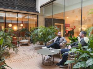 Goście zatrzymujący się w obiekcie Ibis Styles Sevilla City Santa Justa