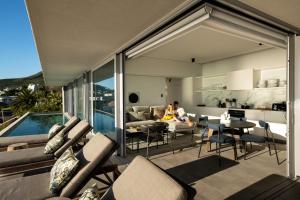 Balkón nebo terasa v ubytování An African Story