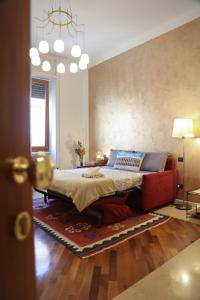 Postel nebo postele na pokoji v ubytování Honey Rooms Verona - camera Millefiori
