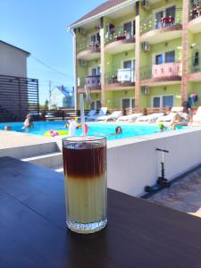 Bazén v ubytování Lyubavushka nebo v jeho okolí