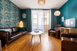 Χώρος καθιστικού στο "Le Rollin Cosy" LOVELY - CONFORT- RELAX - CENTRE VILLE - 6 Voyageurs