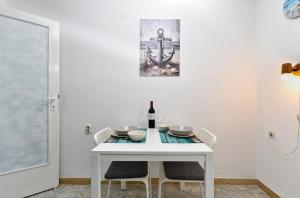 Fotografia z galérie ubytovania Apartments Vlasta 1410 v destinácii Premantura