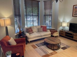 Χώρος καθιστικού στο No 10 serviced apartment - Danes 2 Bedroom