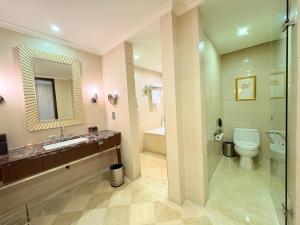 Koupelna v ubytování Wuhan Jin Jiang International Hotel