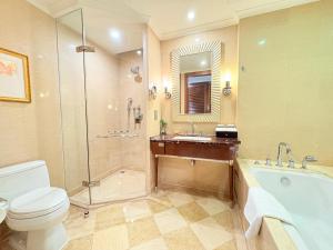 Koupelna v ubytování Wuhan Jin Jiang International Hotel