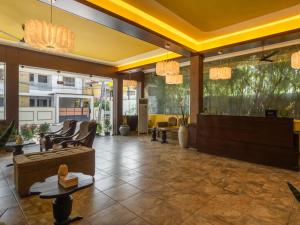 The Hosteller Fort Kochi, Ocean Edge的休息区
