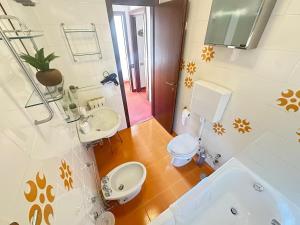 Koupelna v ubytování Comfort in the heart of Campligio