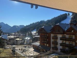 Nespecifikovaný výhled na hory nebo výhled na hory při pohledu z apartmánu