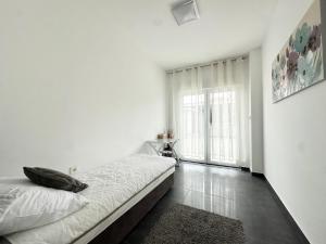 Postel nebo postele na pokoji v ubytování Villa Ivana - Sea View - Trogir, Ciovo