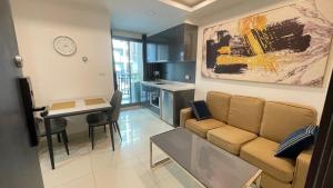 Μια τηλεόραση ή/και κέντρο ψυχαγωγίας στο Arcadia beach continental