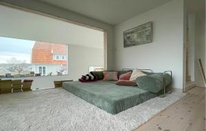 Χώρος καθιστικού στο Stunning Home In Brännö