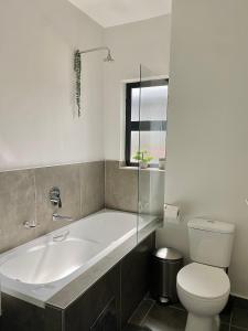 Gambar di galeri bagi First Apartments di Gaborone