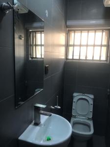 Unity Royal Apartment 욕실