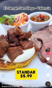 Un anuncio de un sándwich con carne y otros alimentos. en Amplia y agradable Casa en San Diego, en San Diego