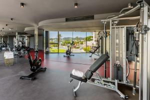 Centrum fitness w obiekcie Hotel Vibra District - Adults Only