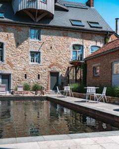 Bassein majutusasutuses Ne5t Hotel & Spa või selle lähedal