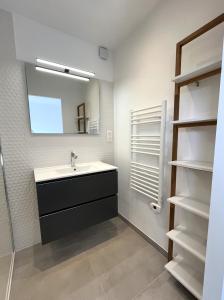 Φωτογραφία από το άλμπουμ του Appartement avec terrasse à Santa Maria Poggio σε Santa-Maria-Poggio