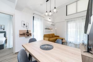 Area soggiorno di Danai & Palm Residential Complexes