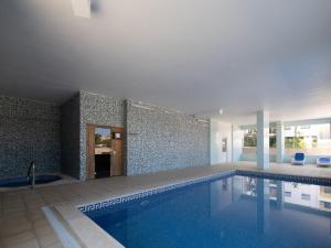 Swimmingpoolen hos eller tæt på Quinta das Palmeiras