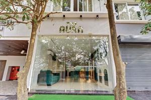 布巴内什瓦尔Treebo The Aura的相册照片