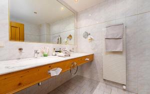 Koupelna v ubytování Wellnesshotel Mein Almhof Superior