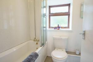 Koupelna v ubytování Drumlanrig Cottage + 6 fotografií