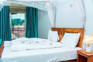 Foto de la galeria de CAR-NET HOTEL a Kisoro