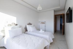 Galeriebild der Unterkunft Harhoura Val d'Or Grand Appart in Temara + 48 Fotos