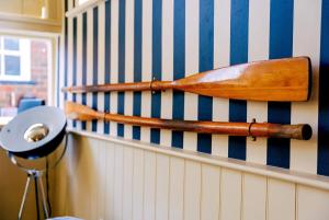 Foto da galeria de The Wellie Stern a unique home recapturing history em Harwich mais 47 fotos