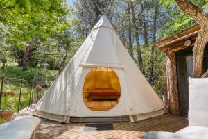 鲁西永Tipi à Roussillon的相册照片