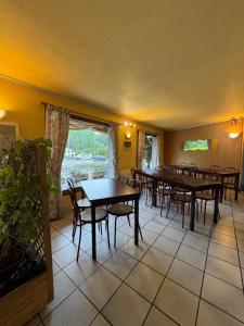 Restaurace v ubytování Symp'Hotel