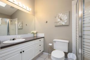 Ένα μπάνιο στο Paradise Canyon Golf Resort - Signature Condo 380 +14 φωτογραφίες