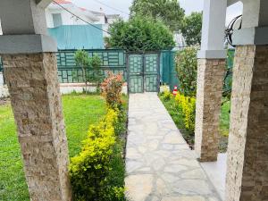 Afbeelding uit fotogalerij van Sapanca Villa 26-Isıtma Havuzlu in Sapanca +43 foto's