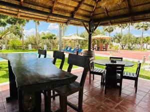 Fotografie z fotogalerie ubytování Villa Oasis v destinaci Bin Rhilouf