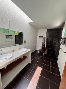 Kuchyň nebo kuchyňský kout v ubytování Casa Palomo, Ixtapa Zihuatanejo