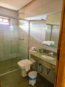 Vila Sancar Pousada的一间浴室