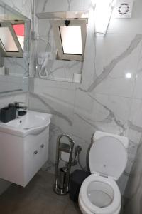 Koupelna v ubytování Albania Studio Apartament