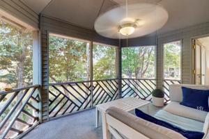 Gambar di galeri bagi 5550 Turtle Cove Lagoon View di Kiawah Island
