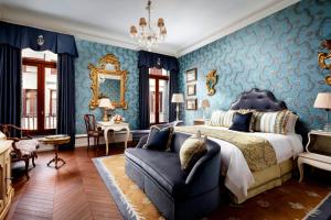 Ліжко або ліжка в номері The Gritti Palace, a Luxury Collection Hotel, Venice