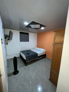 Gallery image of Apartahotel-sevilla in Medellín +5 photos