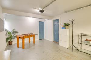 Fotografie z fotogalerie ubytování 7 Mi to Dtwn Pet-Friendly Abode in Seattle! v destinaci Seattle